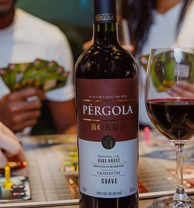 Vinhos e Versos Adega
